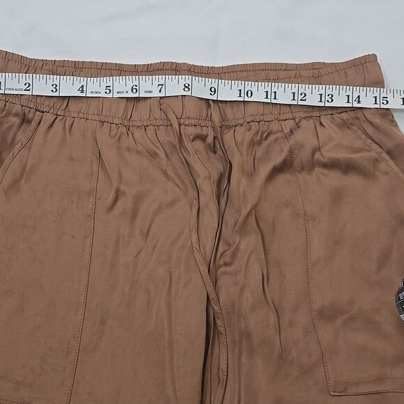 YFB satin jogger pants L - Picture 6 of 10
